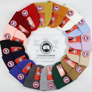 Canada Goose Winter Warm Hat Rib Toque Rctic Disc Rib Toque Knit Beanie 5026M